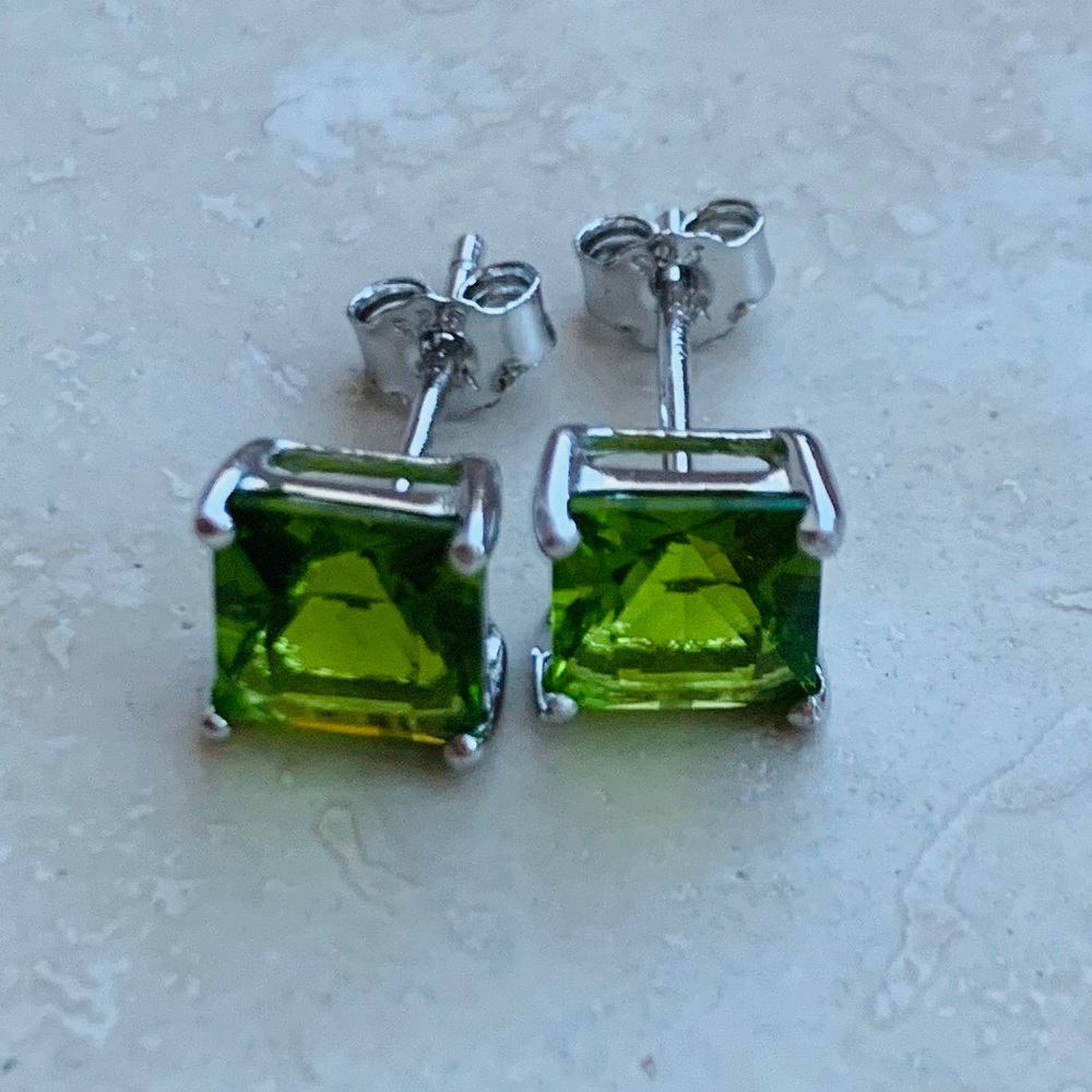 Sterling Silver Peridot Cz Earring, Silver Earring View 6